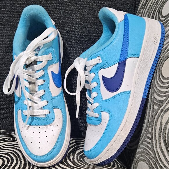 Big Kids Nike Air Force 1 LV8 Split - 5 Youth - Picture 1 of 13